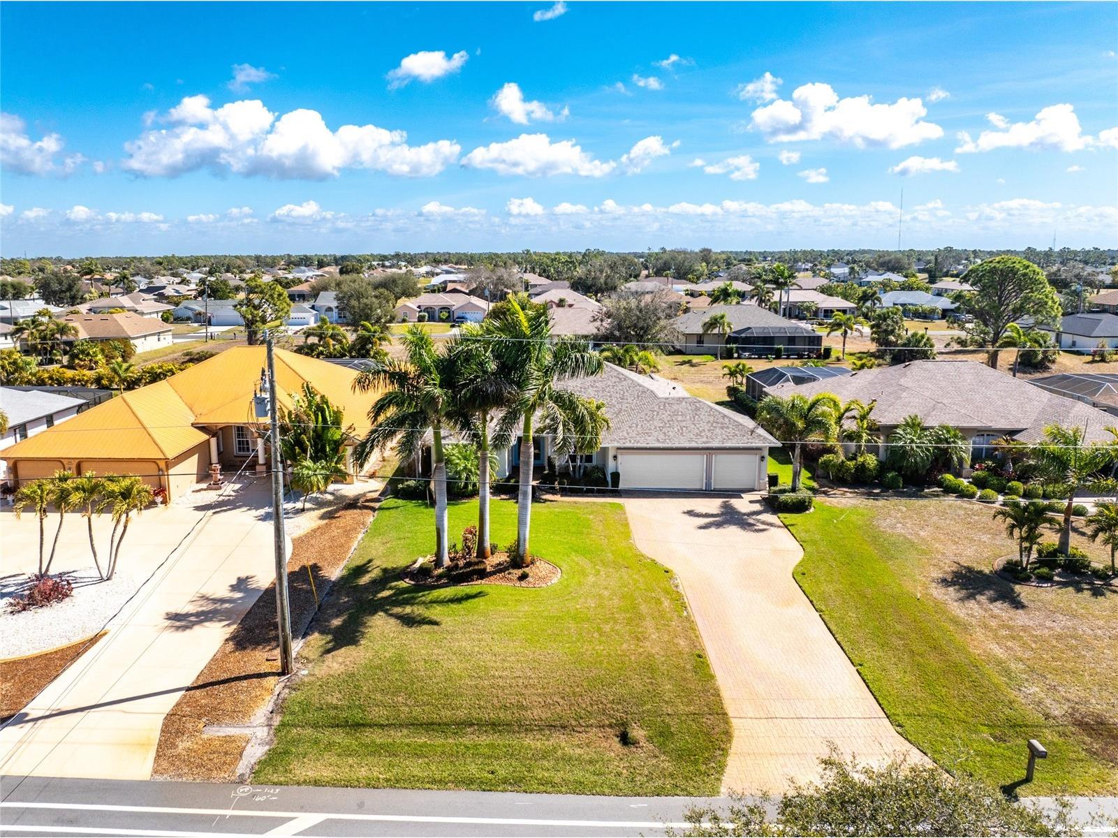 250 Rotonda Boulevard N Rotonda West FL 33947 D6146180 image57