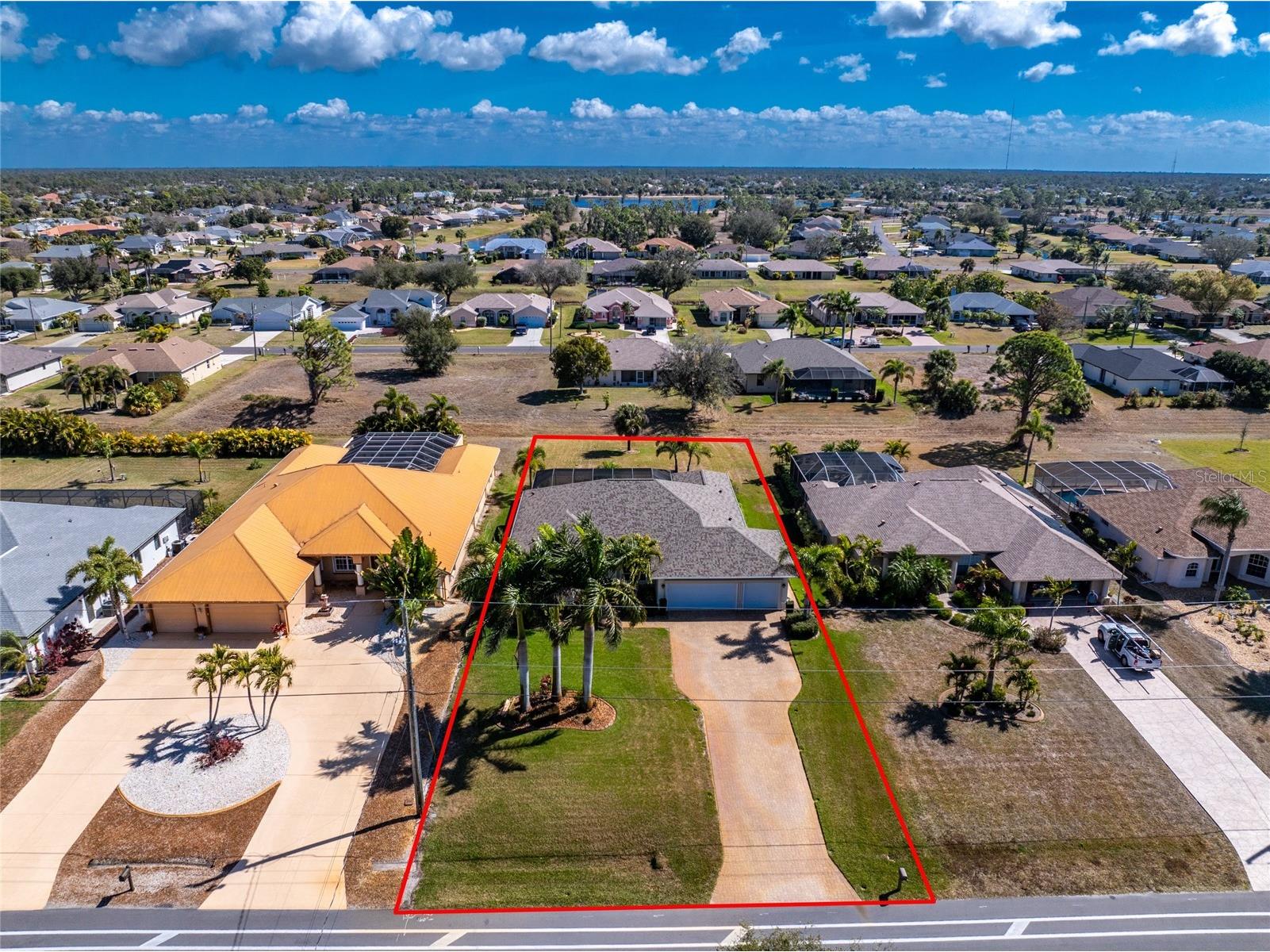 250 Rotonda Boulevard N Rotonda West FL 33947 D6146180 image59