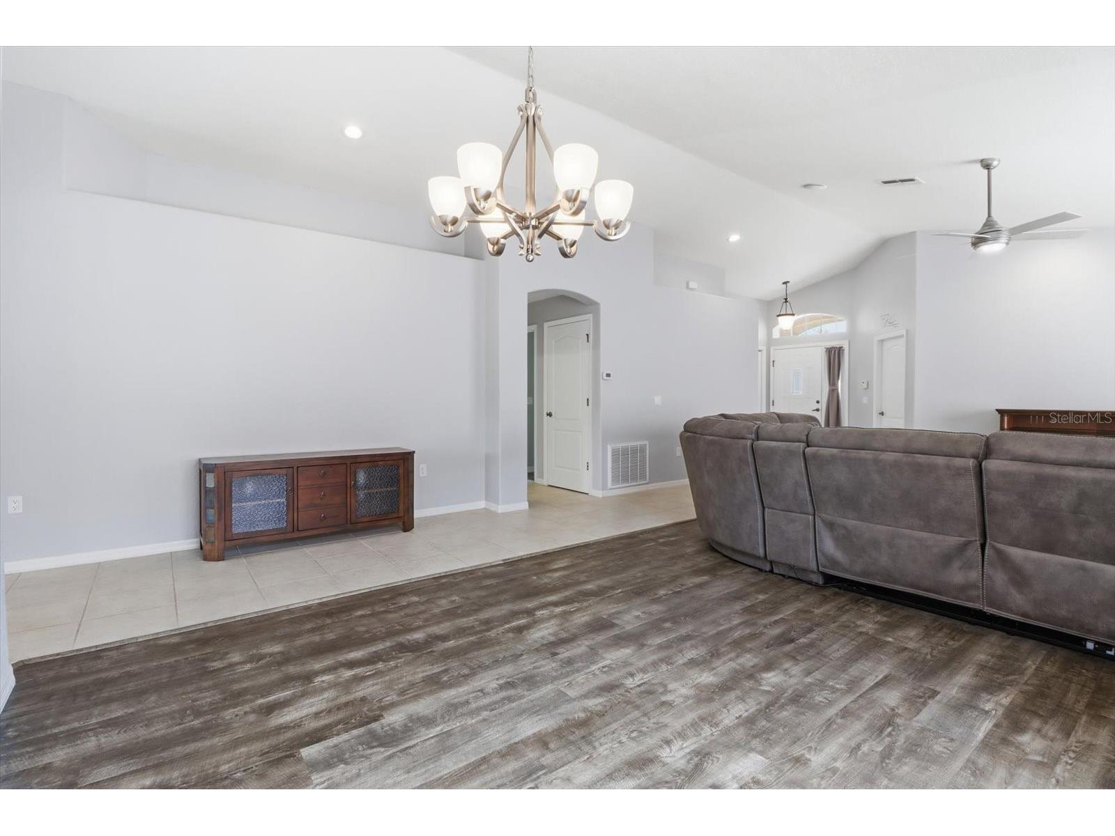250 Royal Palm Way Spring Hill FL 34608 W7885495 image10