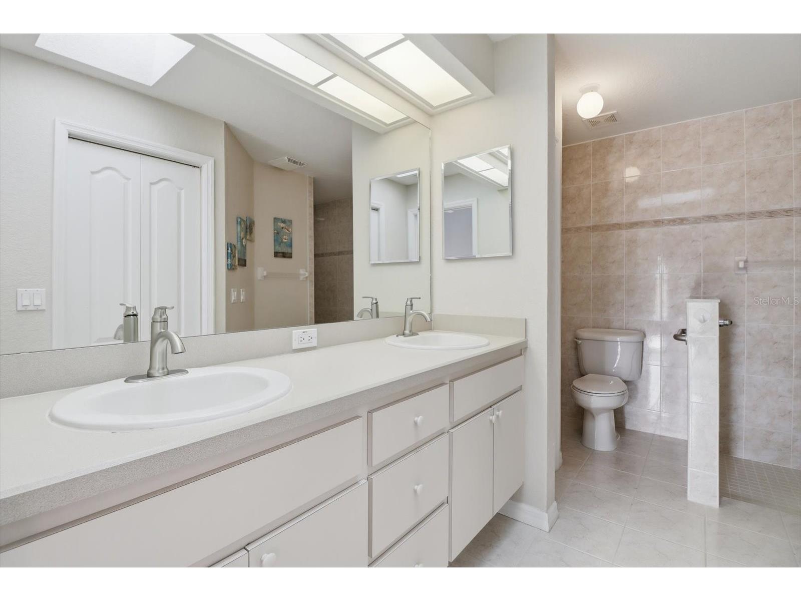250 Royal Palm Way Spring Hill FL 34608 W7885495 image19