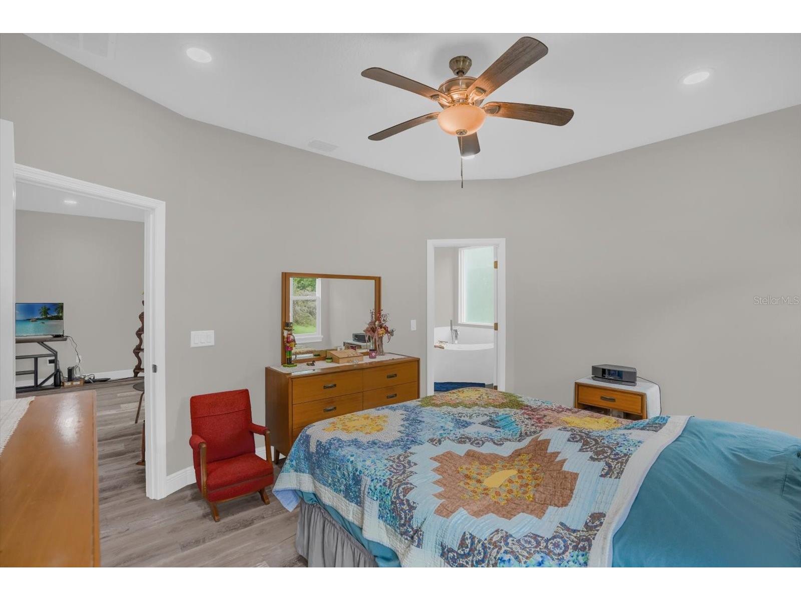 250 S Virginia Avenue Deland FL 32724 V4948065 image12