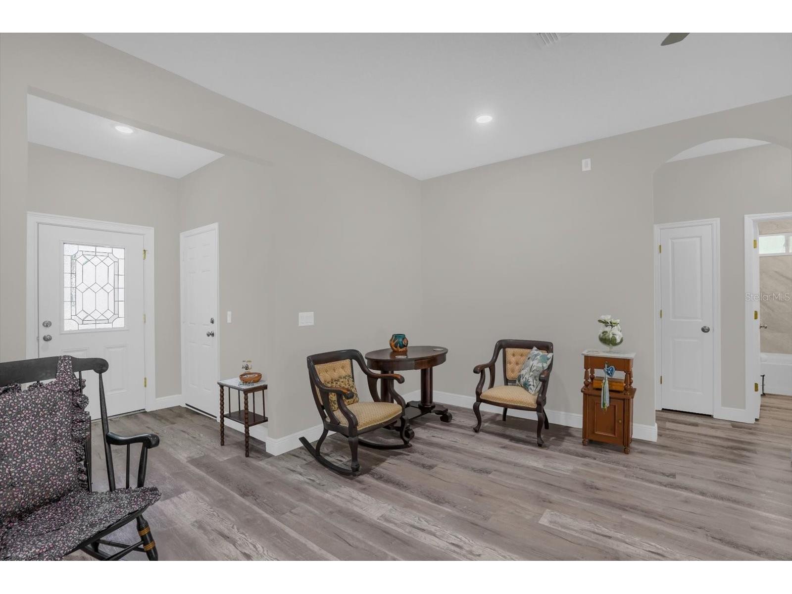 250 S Virginia Avenue Deland FL 32724 V4948065 image4