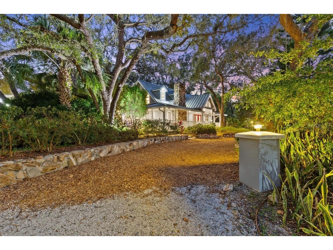 250 Sage Road Crystal Beach FL 34681 TB8445933 image10