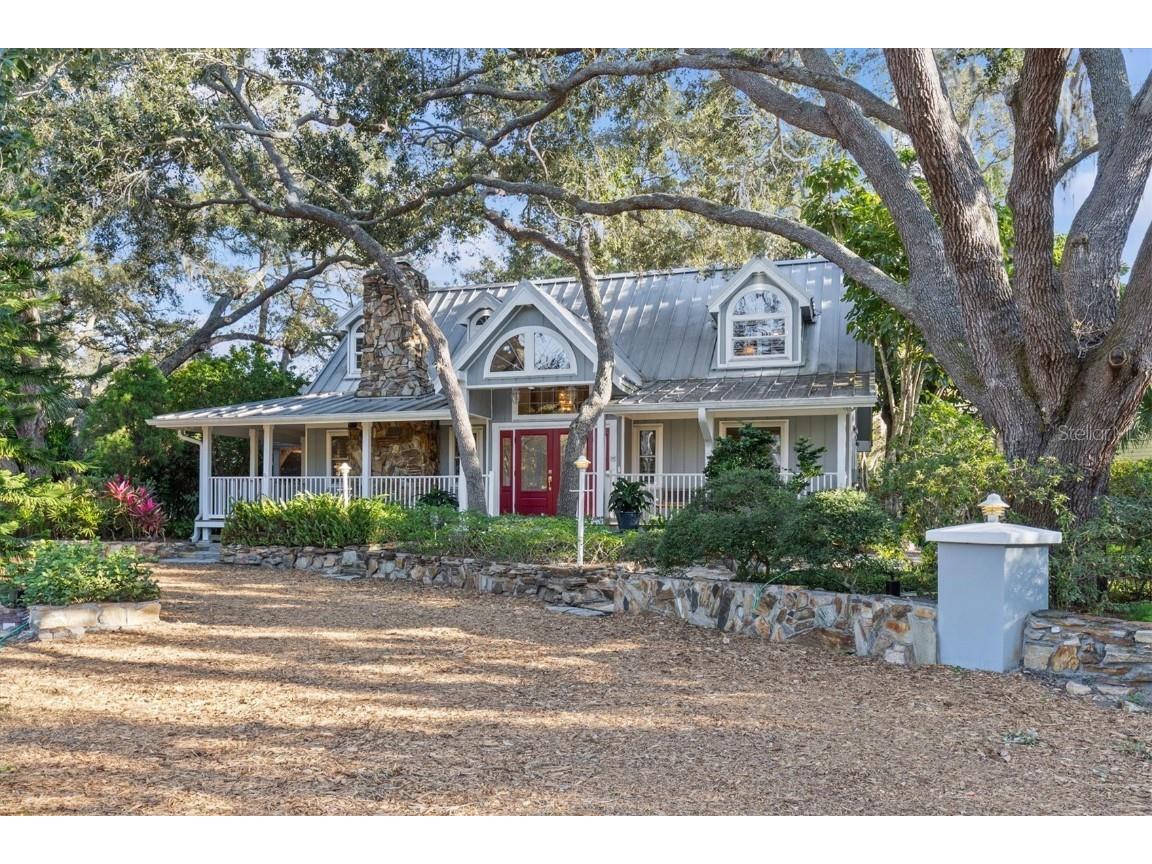 250 Sage Road Crystal Beach FL 34681 TB8445933 image2