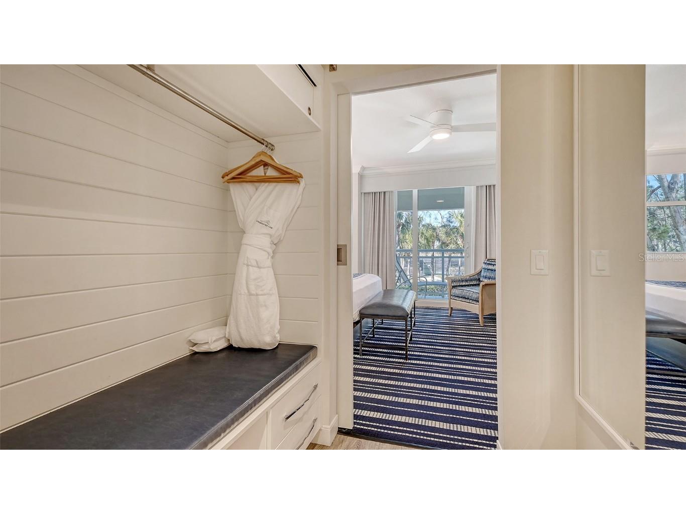 250 Sands Point Road #5101 Longboat Key FL 34228 - GULF OF MEXICO A4672352 image17