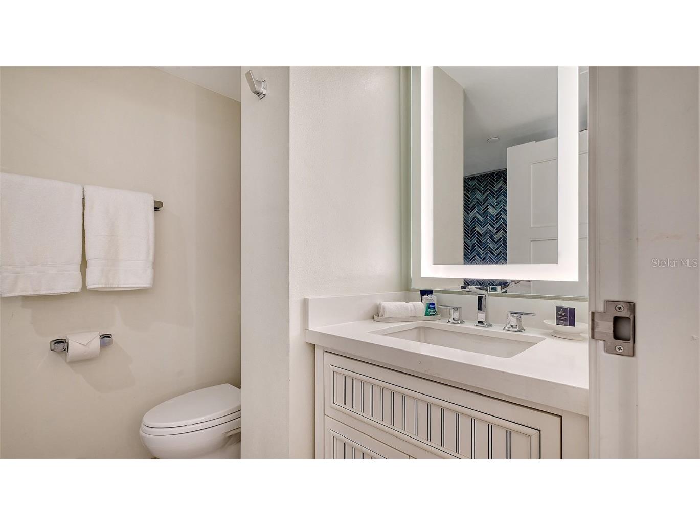 250 Sands Point Road #5101 Longboat Key FL 34228 - GULF OF MEXICO A4672352 image19