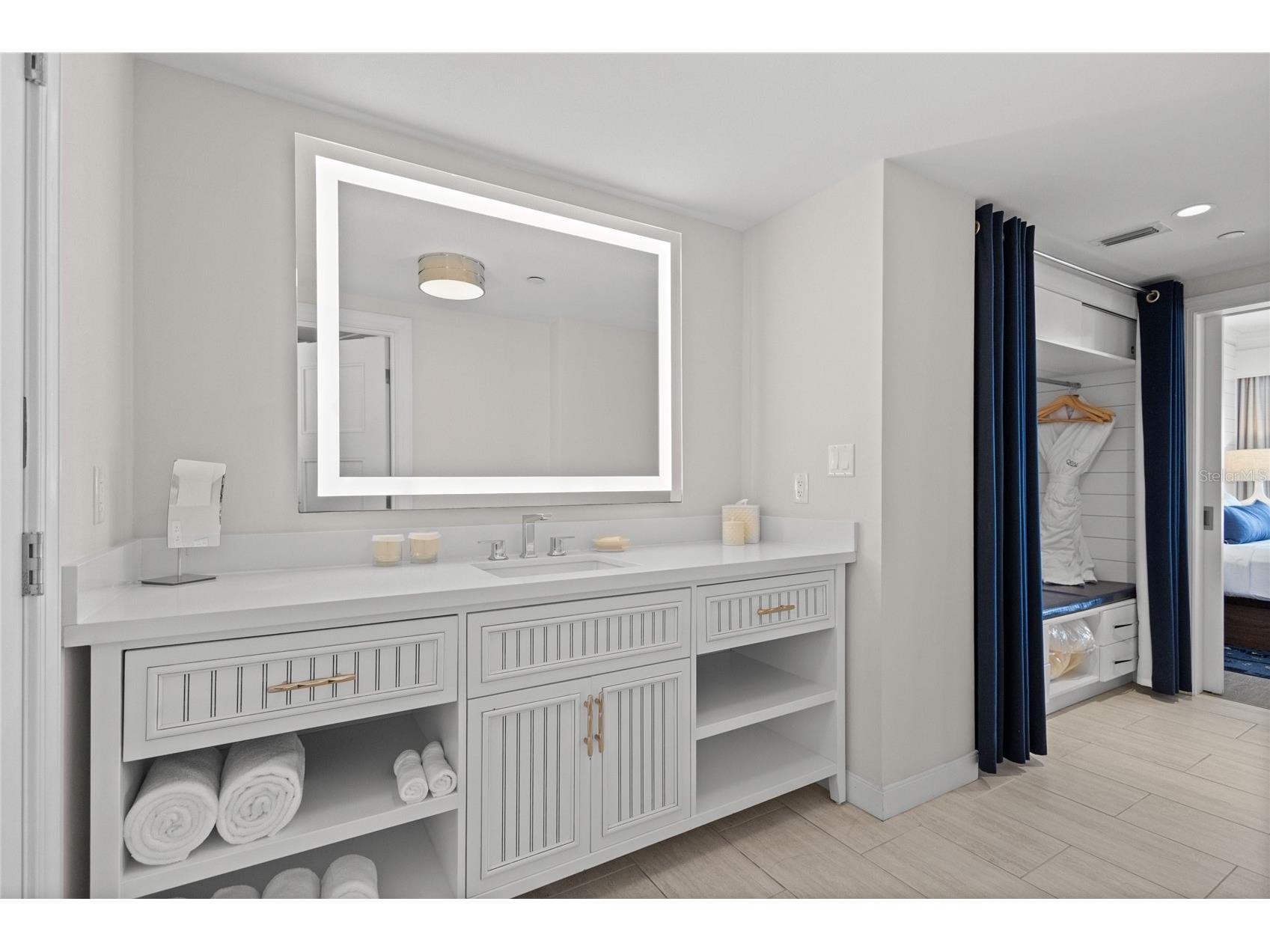 250 Sands Point Road #5106 Longboat Key FL 34228 - GULF OF MEXICO A4676698 image15
