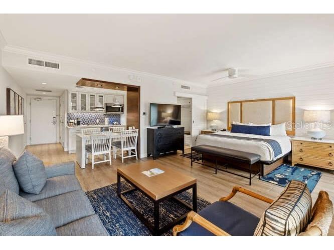 250 Sands Point Road #5203 Longboat Key FL 34228 - GULF OF AMERICA A4680085 image5
