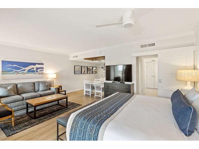 250 Sands Point Road #5203 Longboat Key FL 34228 - GULF OF AMERICA A4680085 image8