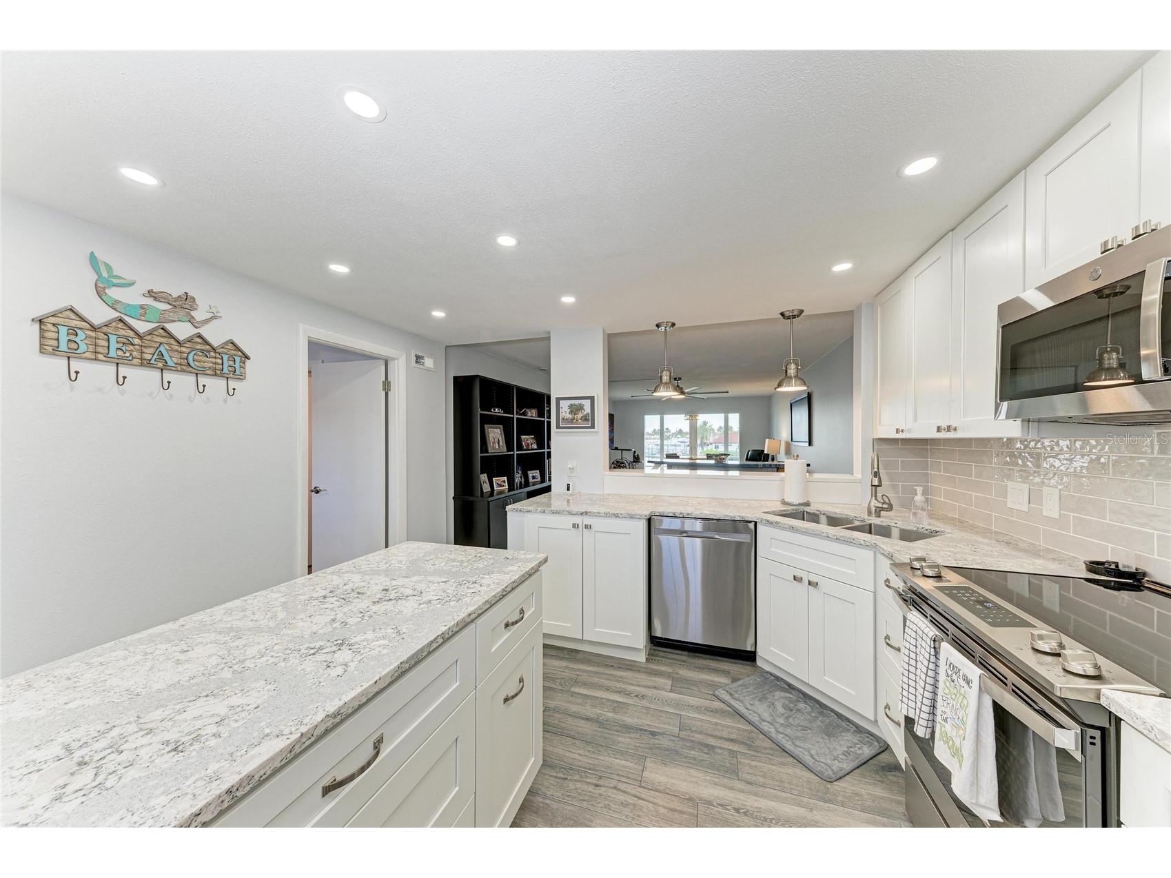250 Santa Maria Street #219 Venice FL 34285 - INTRACOASTAL WATERWAY N6144861 image10