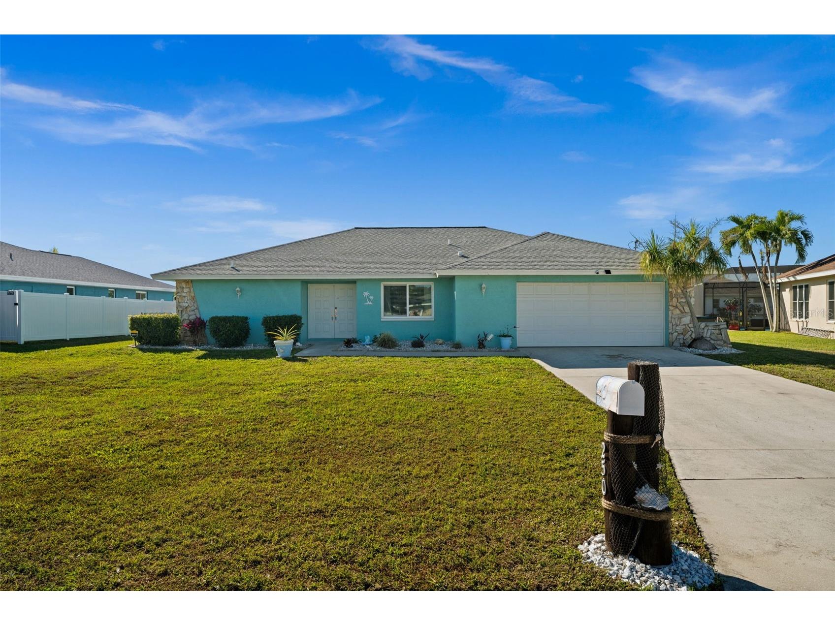 250 SW 37th Terrace Cape Coral FL 33914 C7521309 image1