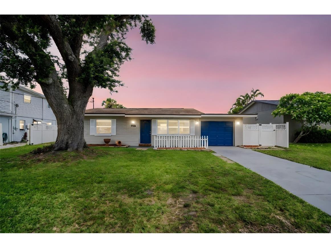250 W Canal Drive Palm Harbor FL 34684 TB8376980 image1