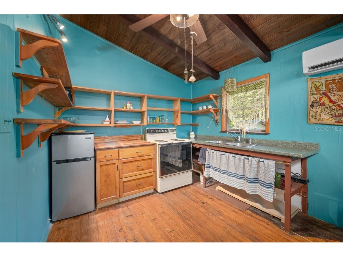 250 W West Lake Drive Hawthorne FL 32640 - WEST LAKE GC523118 image59