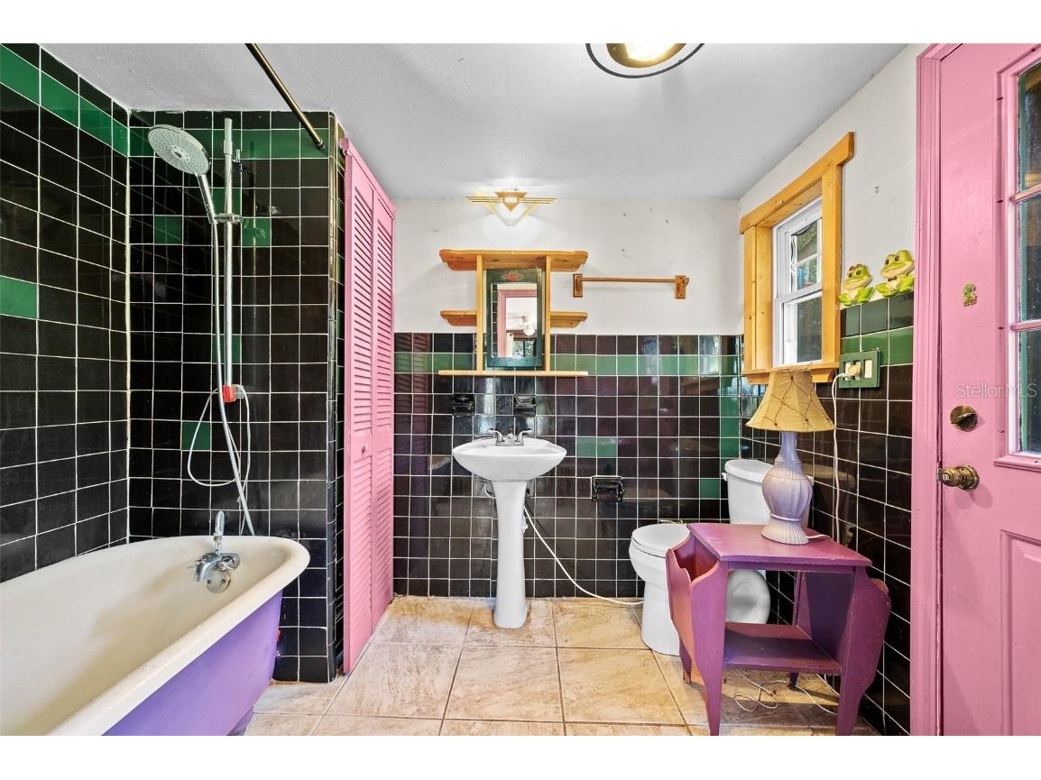 250 W West Lake Drive Hawthorne FL 32640 - WEST LAKE GC523118 image70