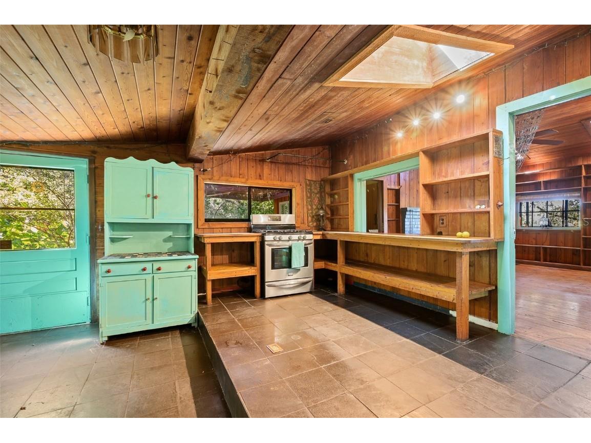 250 W West Lake Drive Hawthorne FL 32640 - WEST LAKE GC523118 image74