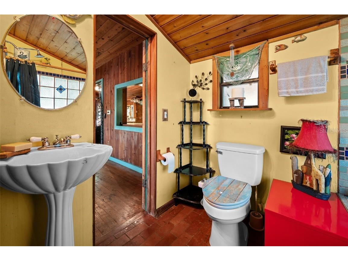 250 W West Lake Drive Hawthorne FL 32640 - WEST LAKE GC523118 image83