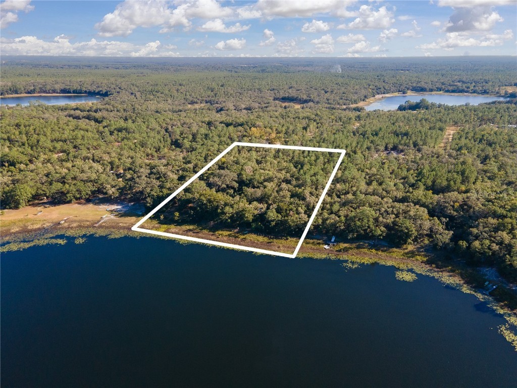 250 W West Lake Drive Hawthorne FL 32640 - WEST LAKE GC523118 image96