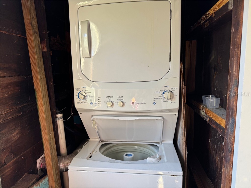 2500 14th Avenue N Saint Petersburg FL 33713 TB8436396 image18