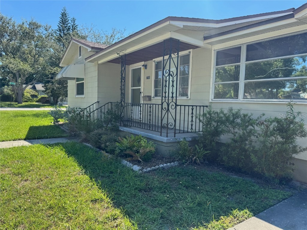 2500 14th Avenue N Saint Petersburg FL 33713 TB8436396 image2