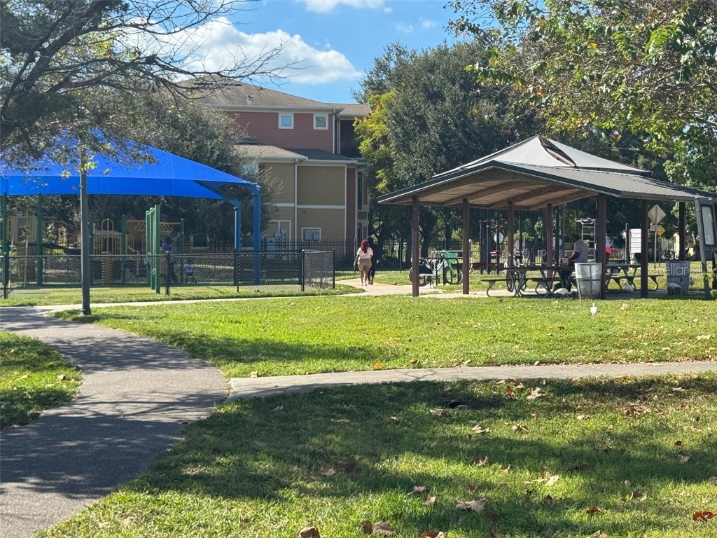 2500 14th Avenue N Saint Petersburg FL 33713 TB8436396 image27