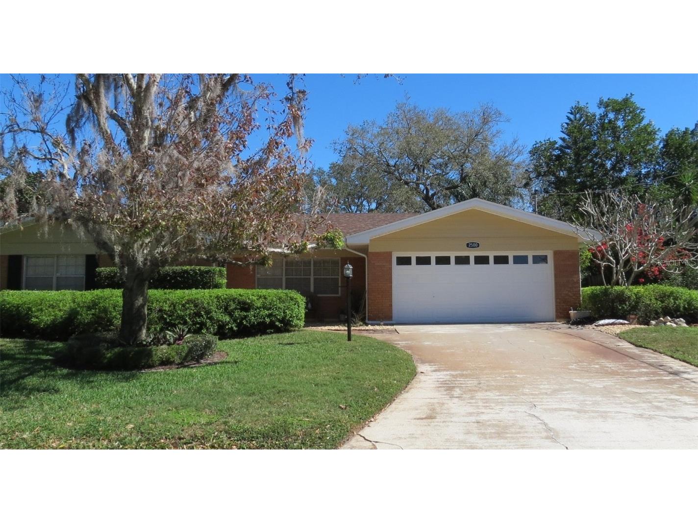 2500 14th Court SE Winter Haven FL 33884 P4924652 image1