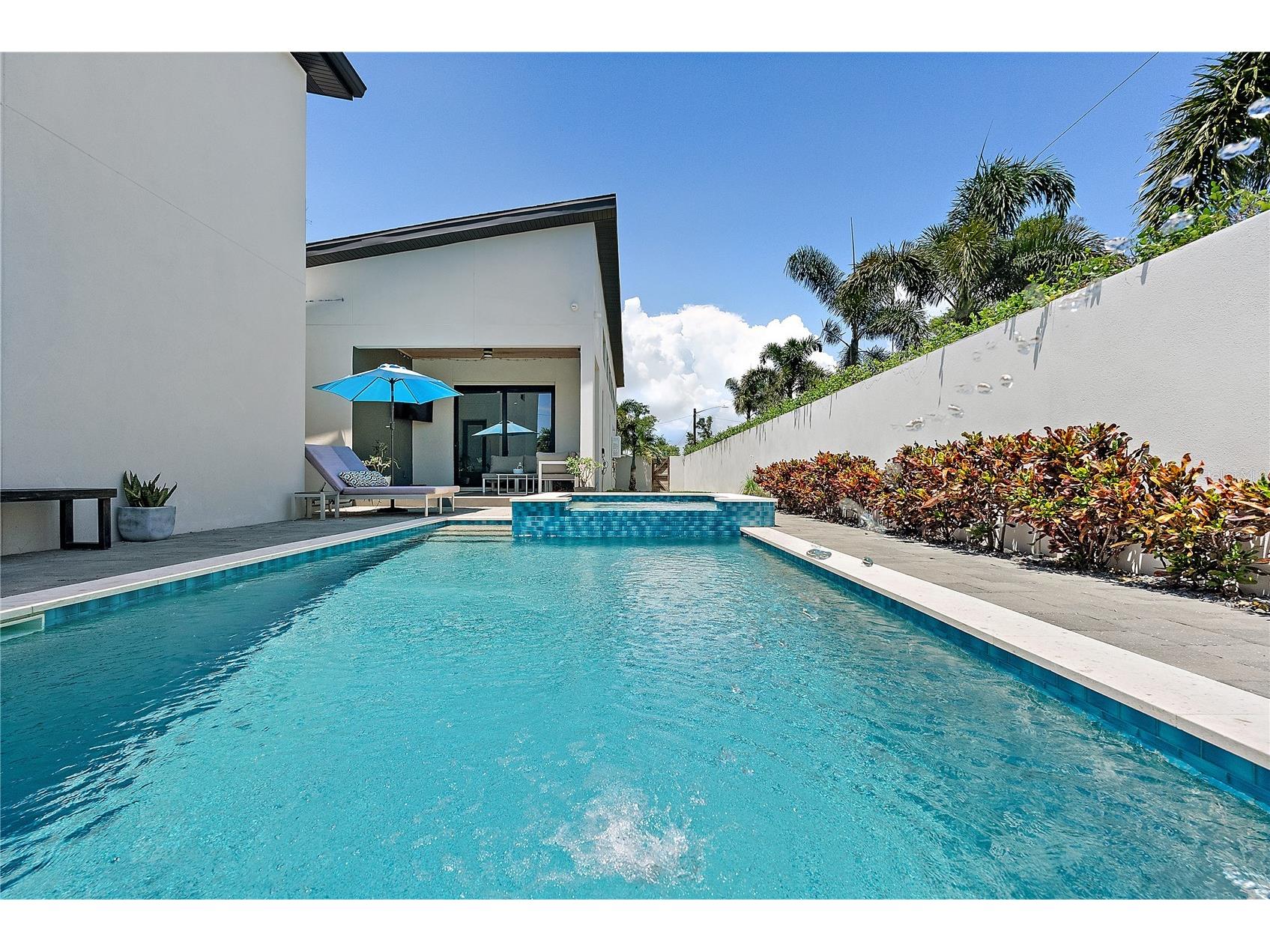 2500 4th Avenue S Saint Petersburg FL 33712 TB8448738 image36