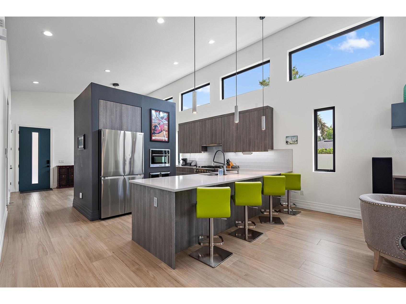 2500 4th Avenue S Saint Petersburg FL 33712 TB8448738 image4