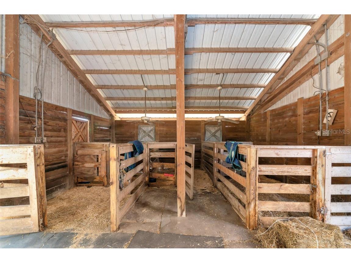 2500 Bern Creek Loop Sarasota FL 34240 A4674623 image47