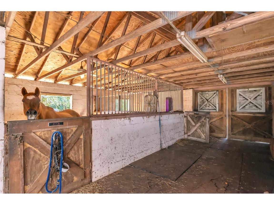 2500 Bern Creek Loop Sarasota FL 34240 A4674623 image48