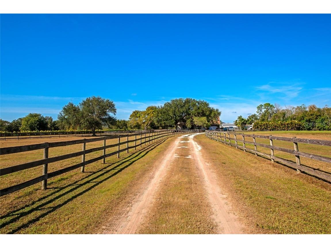 2500 Bern Creek Loop Sarasota FL 34240 A4674623 image57