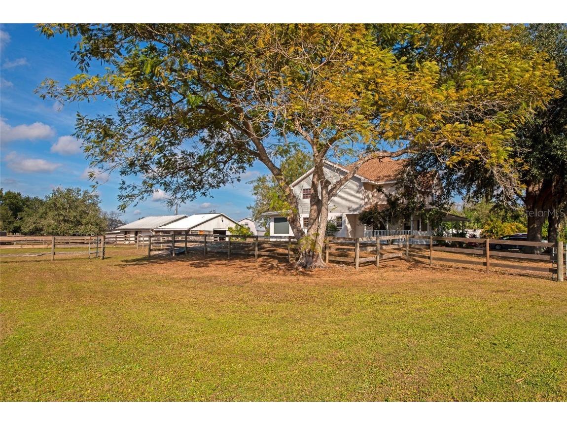 2500 Bern Creek Loop Sarasota FL 34240 A4674623 image58