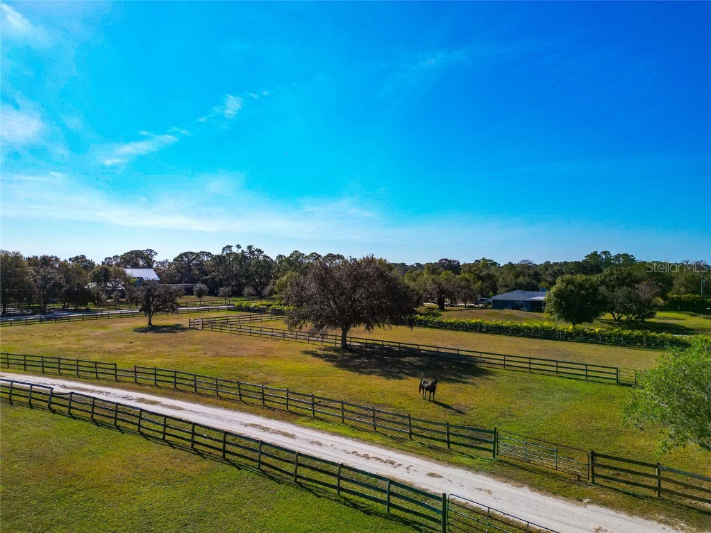 2500 Bern Creek Loop Sarasota FL 34240 A4674623 image68
