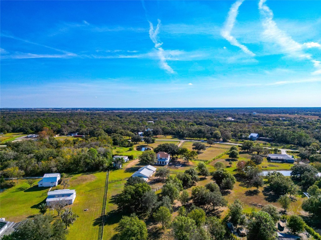 2500 Bern Creek Loop Sarasota FL 34240 A4674623 image73