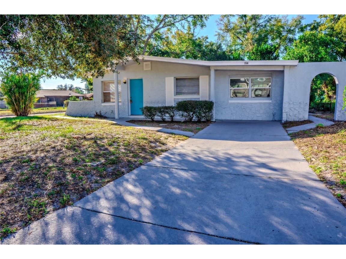 2500 Carver Avenue Orlando FL 32810 O6175381 image1