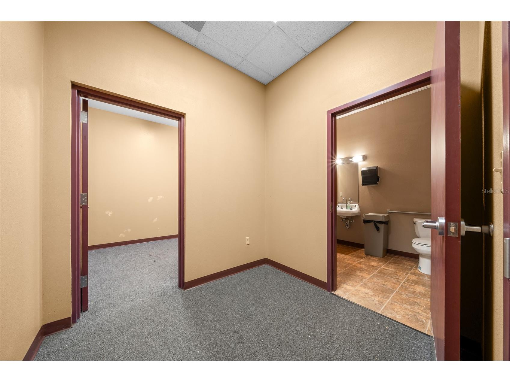 2500 Citrus Boulevard Leesburg FL 34748 OM706023 image30