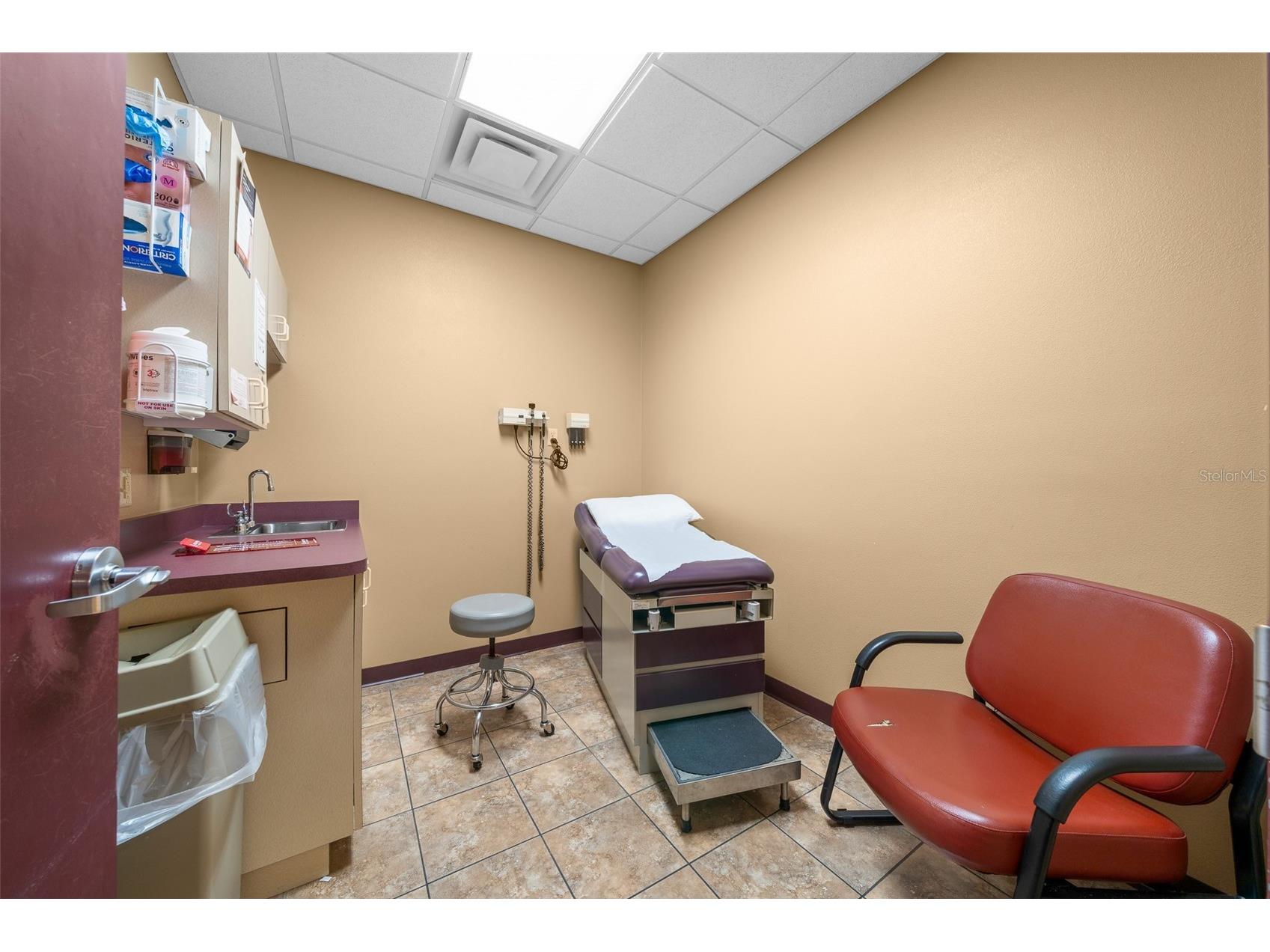 2500 Citrus Boulevard Leesburg FL 34748 OM706023 image36