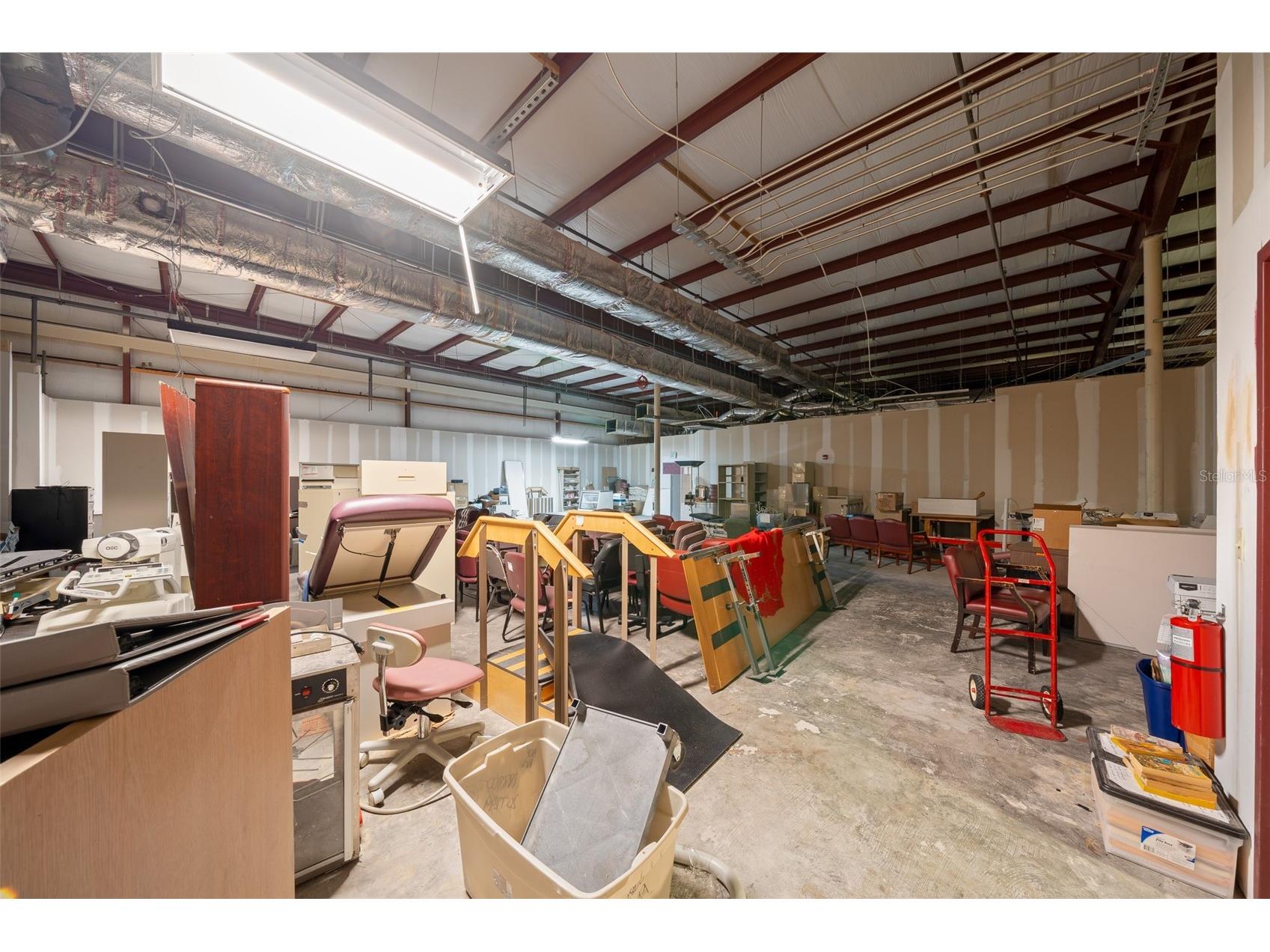2500 Citrus Boulevard Leesburg FL 34748 OM706023 image40