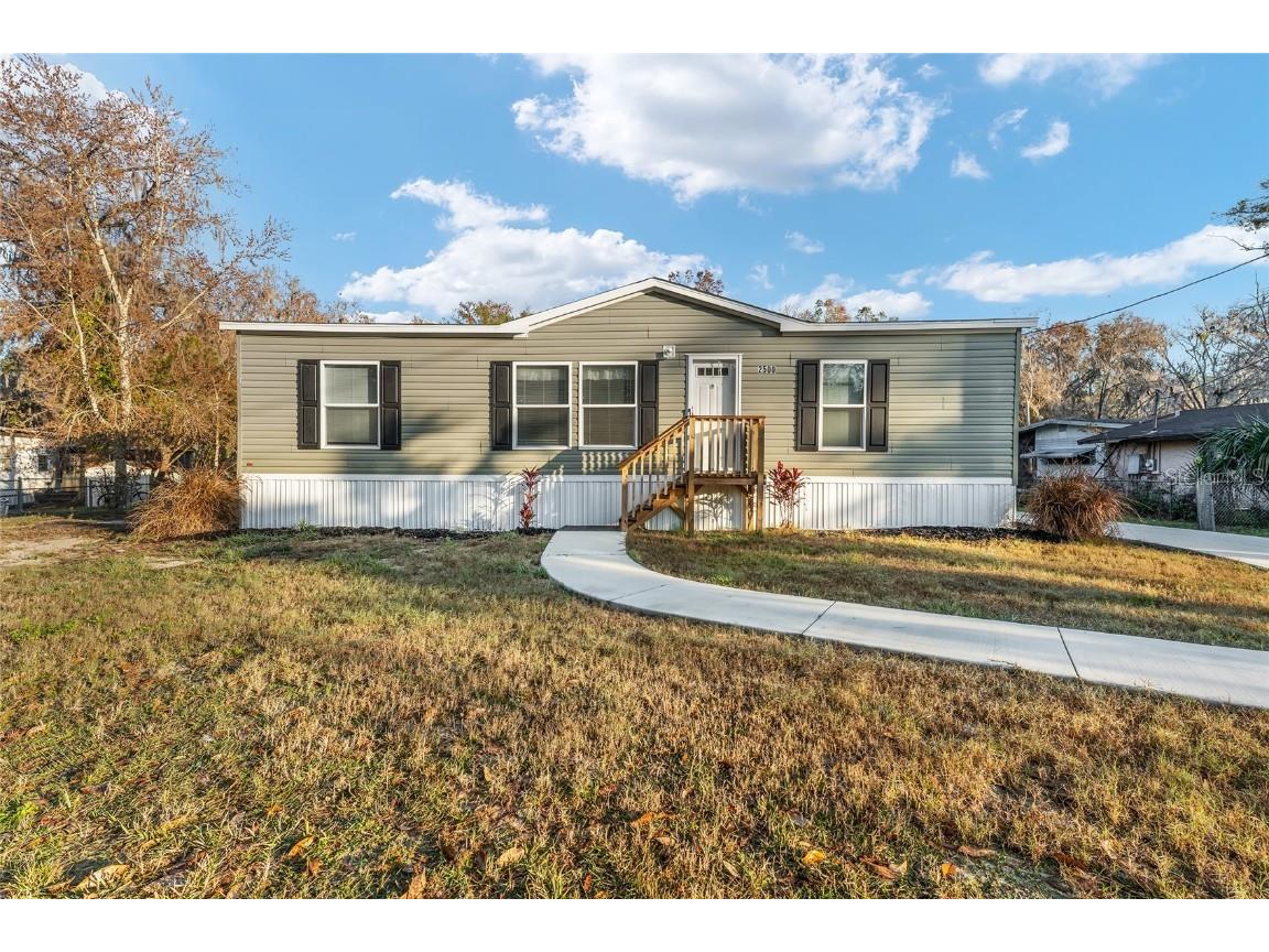 2500 Cr 412 Lake Panasoffkee FL 33538 G5091078 image1