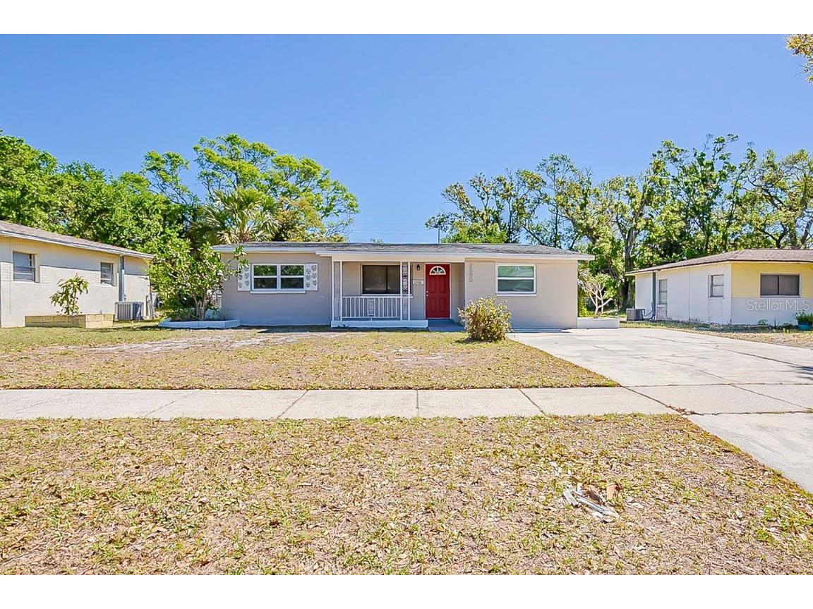 2500 Erie Street S Saint Petersburg FL 33712 O6290955 image1