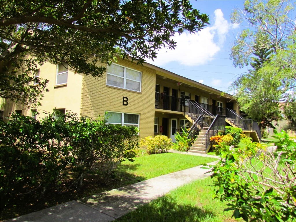 2500 Harn Boulevard #B10 Clearwater FL 33764 U8208268 image1