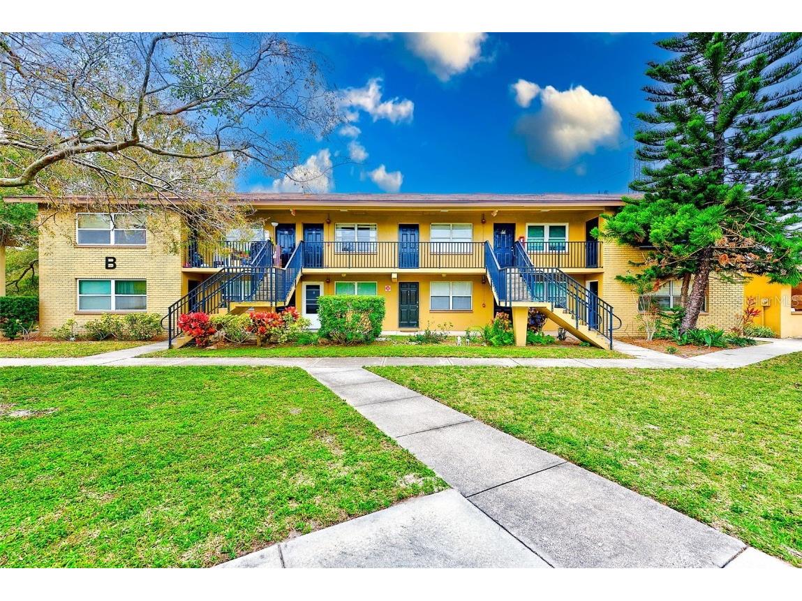 2500 Harn Boulevard #B12 Clearwater FL 33764 U8216804 image1