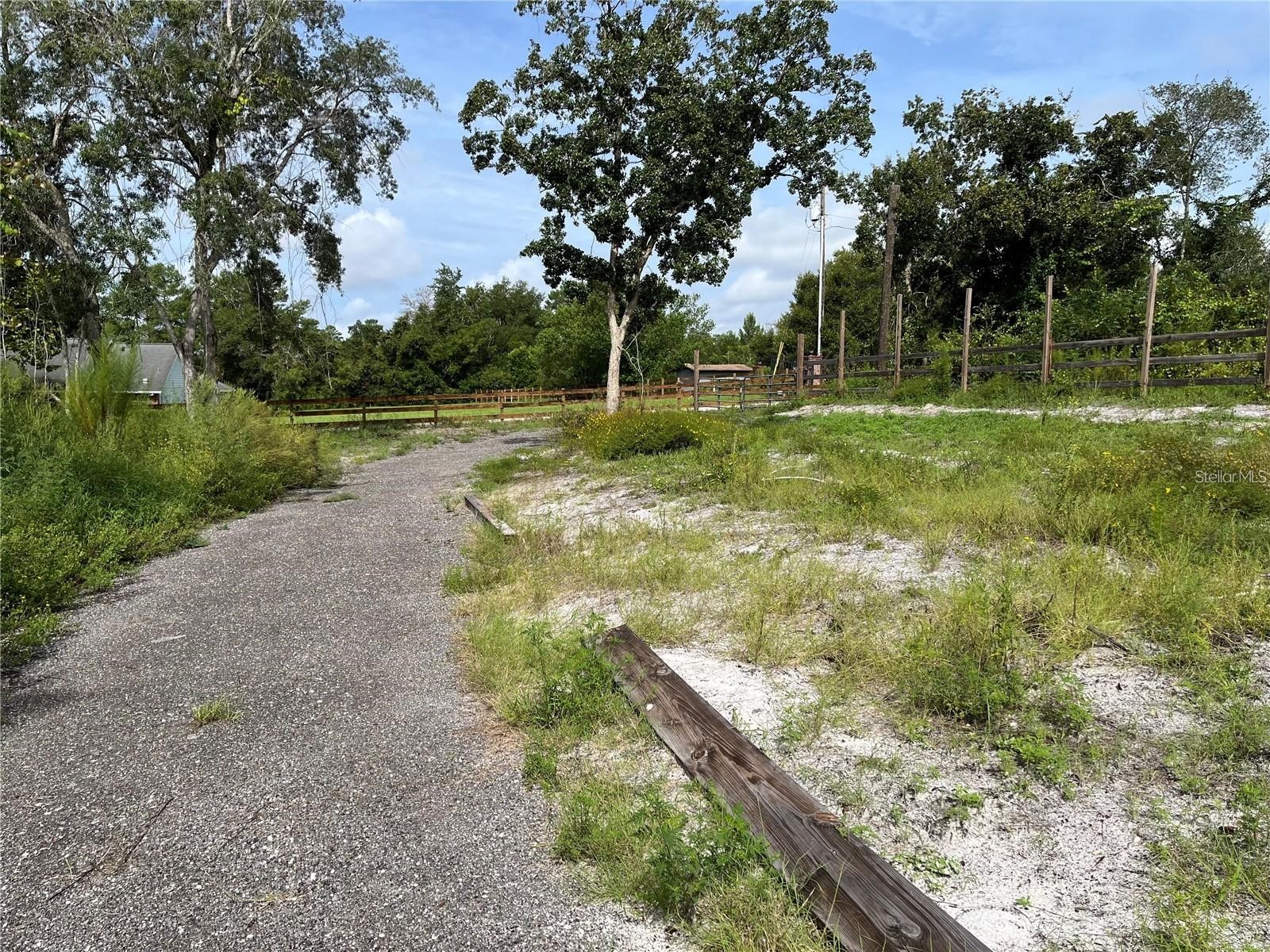 2500 Leonard Drive Deltona FL 32725 V4944763 image3