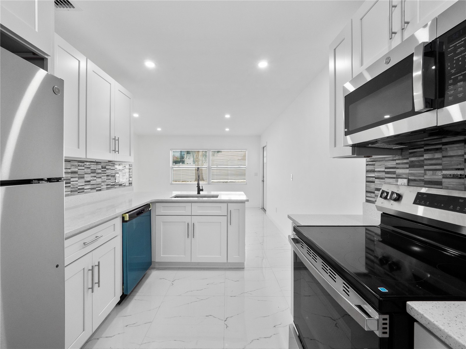 2500 Marlboro Street Orlando FL 32806 O6381175 image28