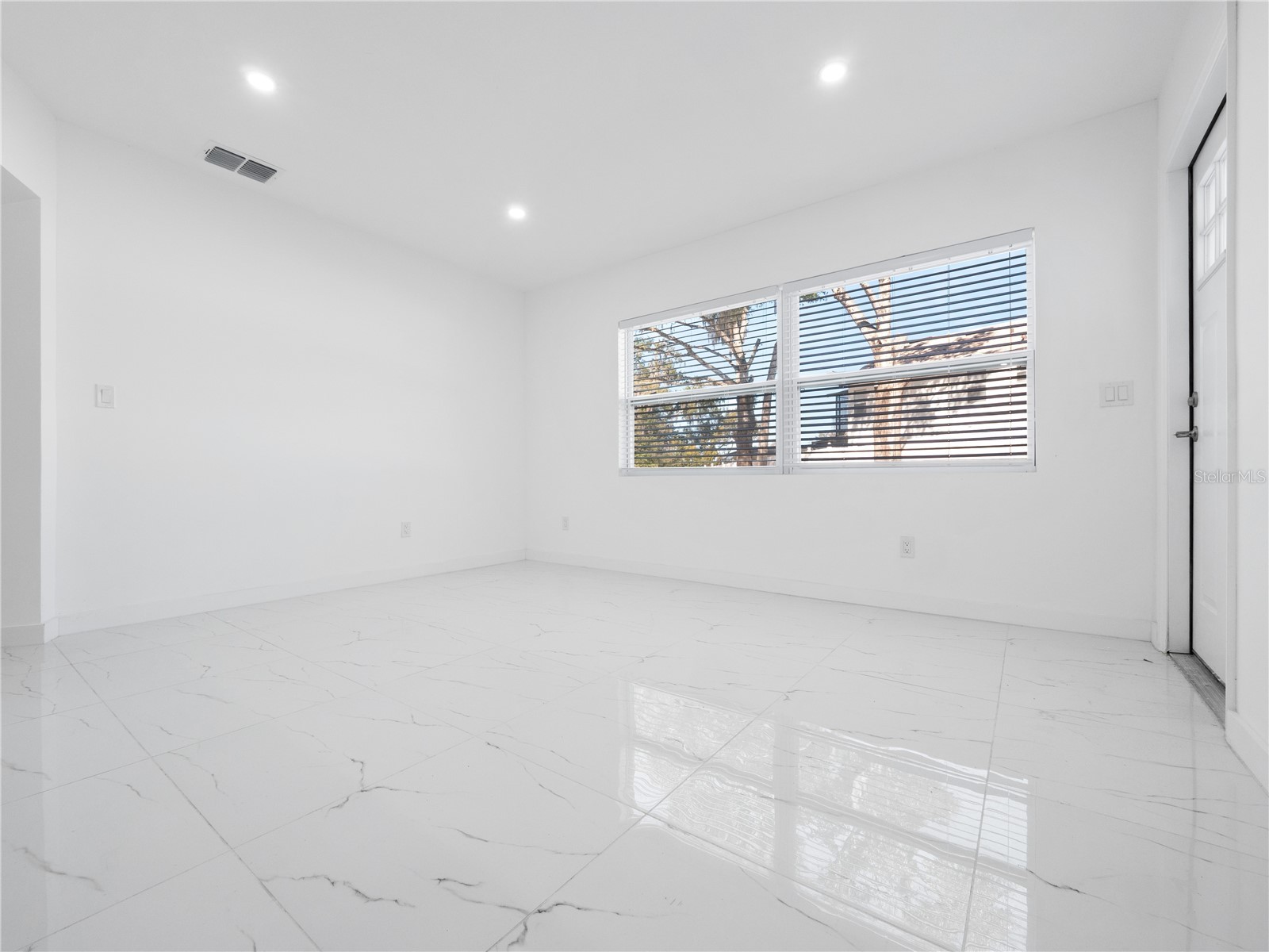 2500 Marlboro Street Orlando FL 32806 O6381175 image30