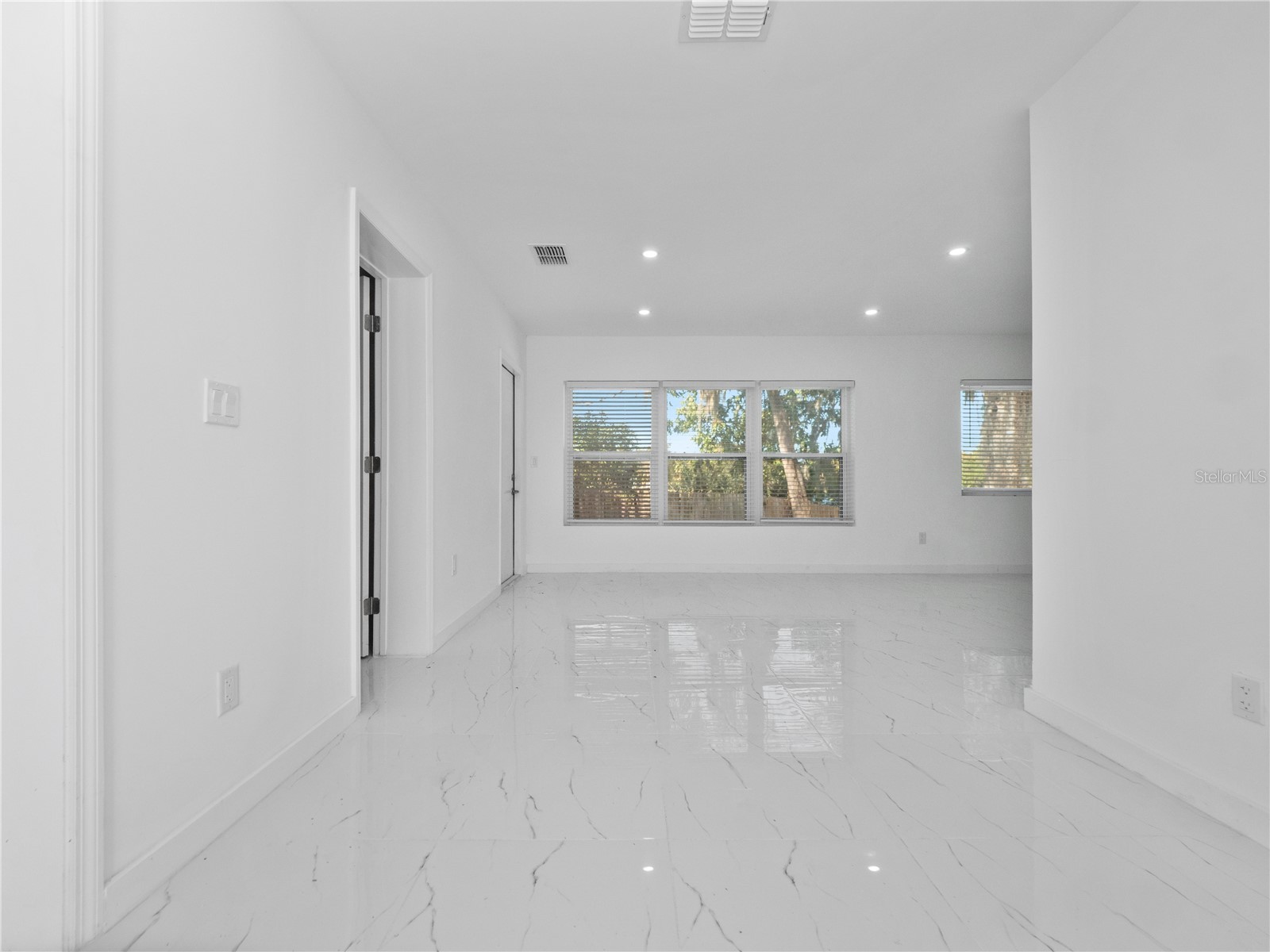 2500 Marlboro Street Orlando FL 32806 O6381175 image46