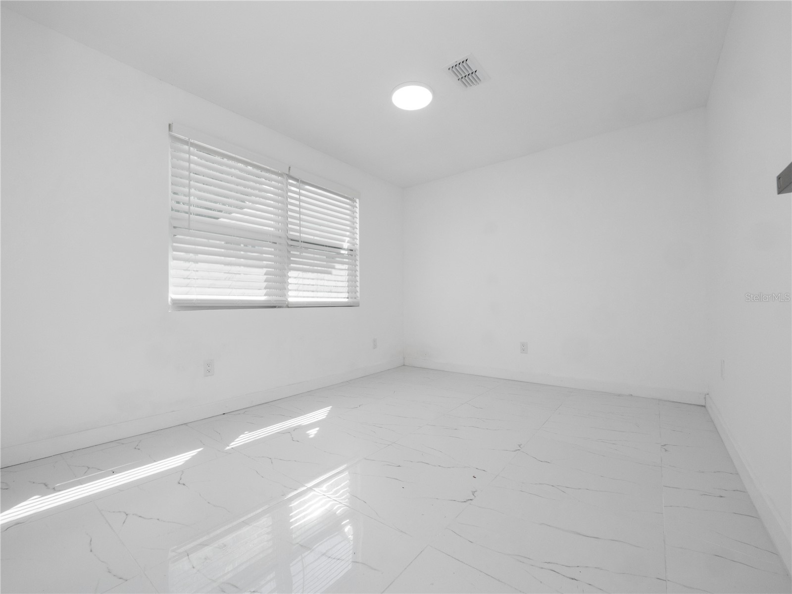 2500 Marlboro Street Orlando FL 32806 O6381175 image47