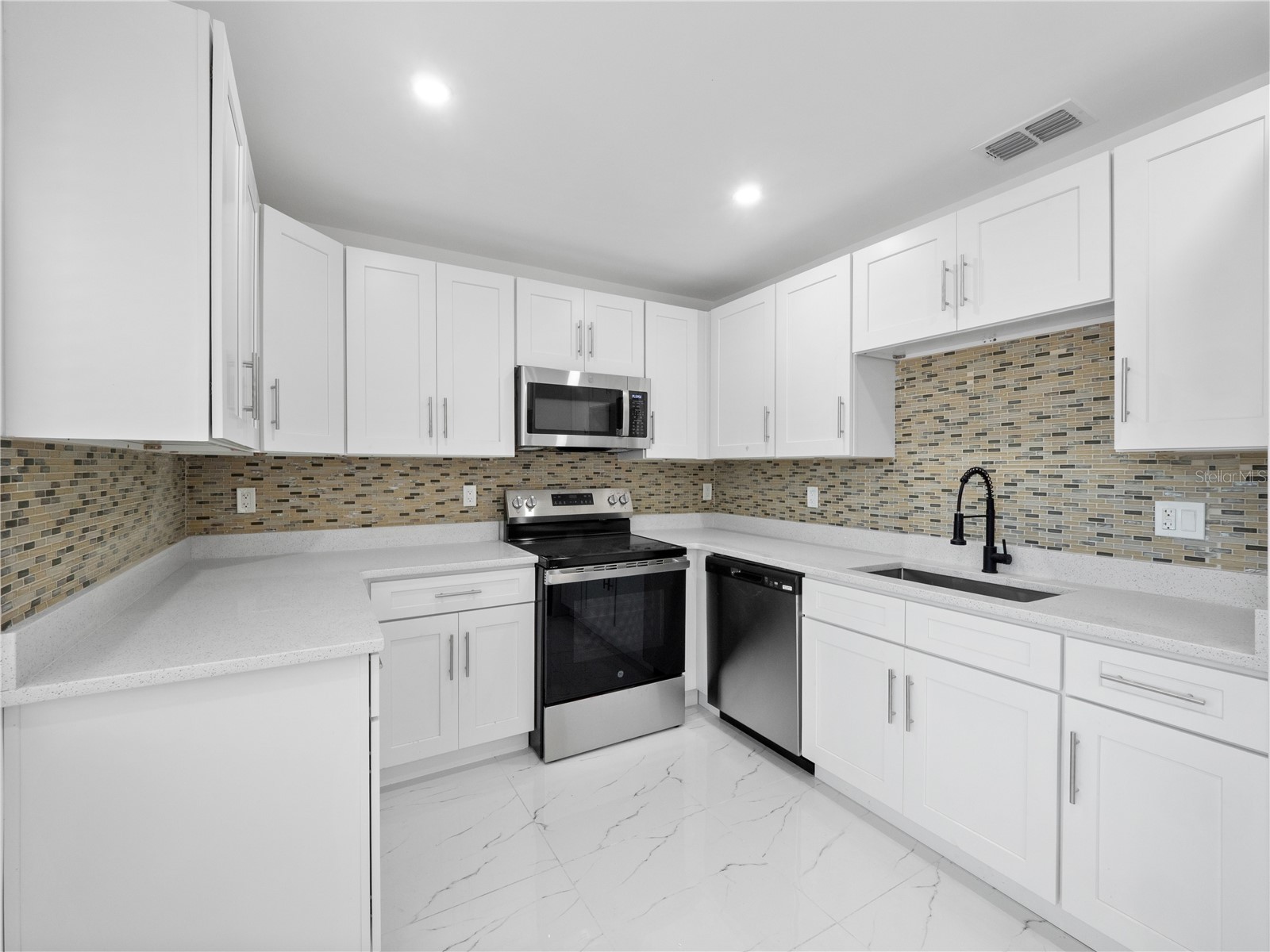 2500 Marlboro Street Orlando FL 32806 O6381175 image54