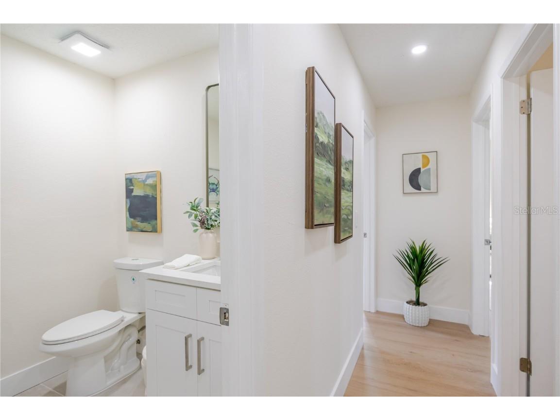 2500 Miranda Way S Saint Petersburg FL 33712 TB8451360 image16