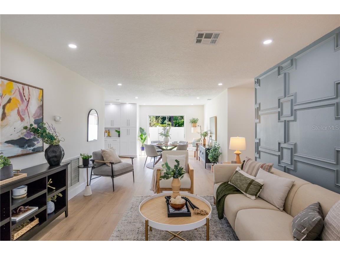 2500 Miranda Way S Saint Petersburg FL 33712 TB8451360 image3