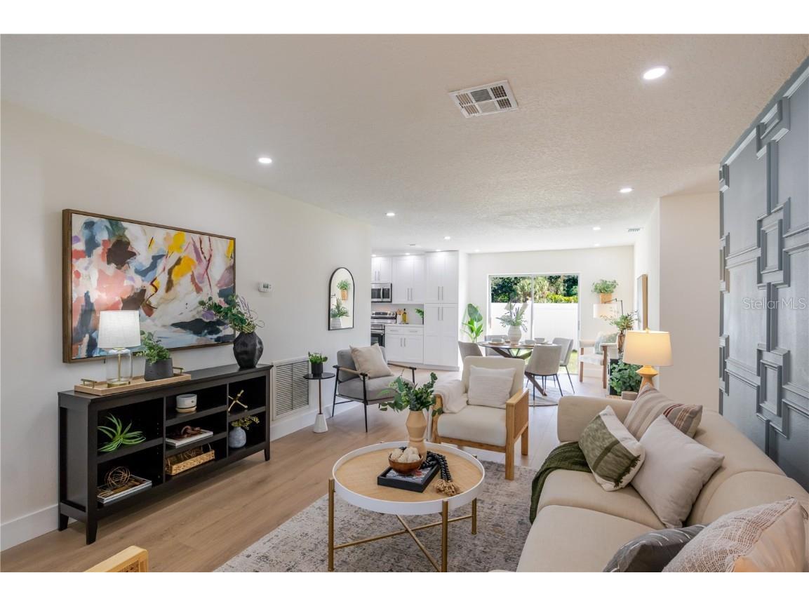 2500 Miranda Way S Saint Petersburg FL 33712 TB8451360 image4